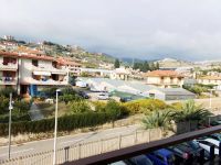 Appartamento in affitto a Riva Ligure - Rif. 