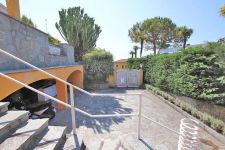 Villa in vendita a Bordighera - Rif. 576