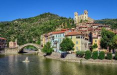 Capannone in vendita a Dolceacqua - Rif. 606